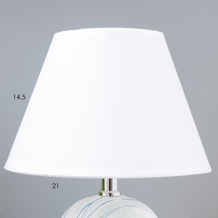 Настольная лампа "Аделла" Е14 40Вт белый 19,5х19,5х27,5 см RISALUX - фото 1907796526