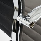 Кресло офисное для руководителя URBAN, с подлокотниками, на колёсиках, флок, цвет серый 29 - Фото 5