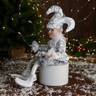 Новогодний шут «В нарядном костюмчике» музыка шевелит головой, 46 см, белый - Фото 4