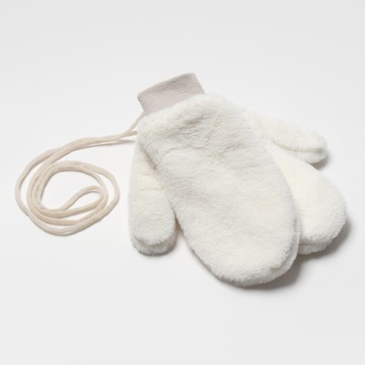 Варежки меховые женские MINAKU пушистые, размер 25 см, молочные