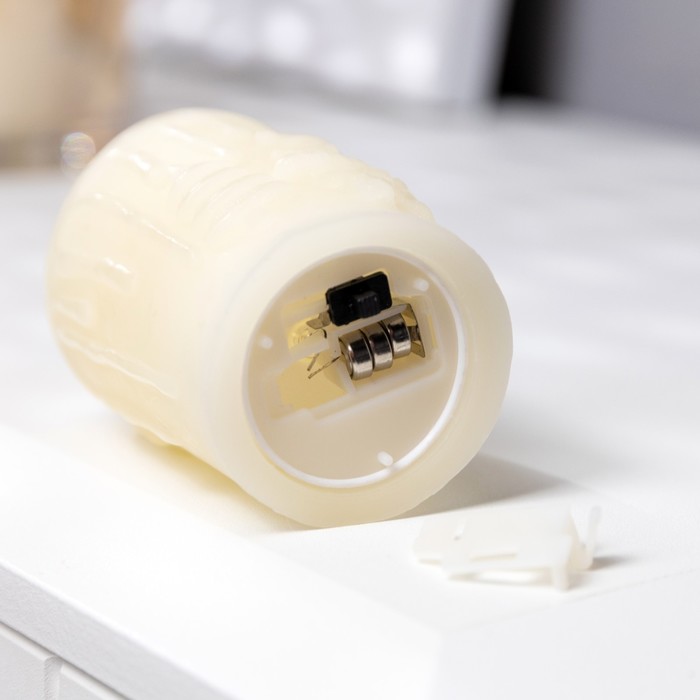 Светодиодная фигура «Свеча» 4.5 × 7.5 × 4.5 см, пластик, батарейки AG13х3, свечение тёплое белое - фото 1907799063