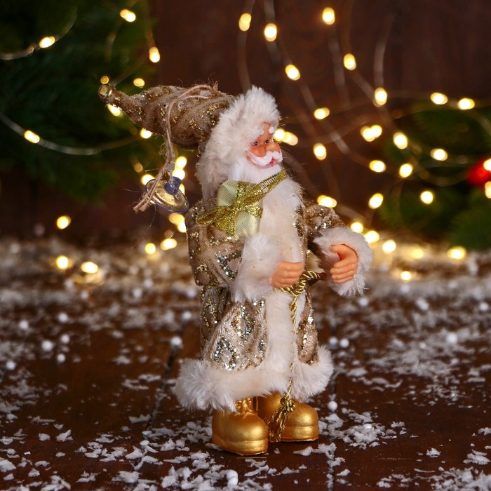 Дед Мороз "В колпаке " 17 см, золото