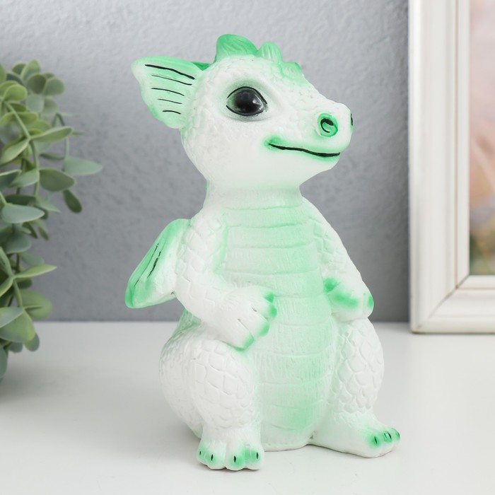 Фигурка гипс «Дракончик», 18×10×10 см, бело-зелёный