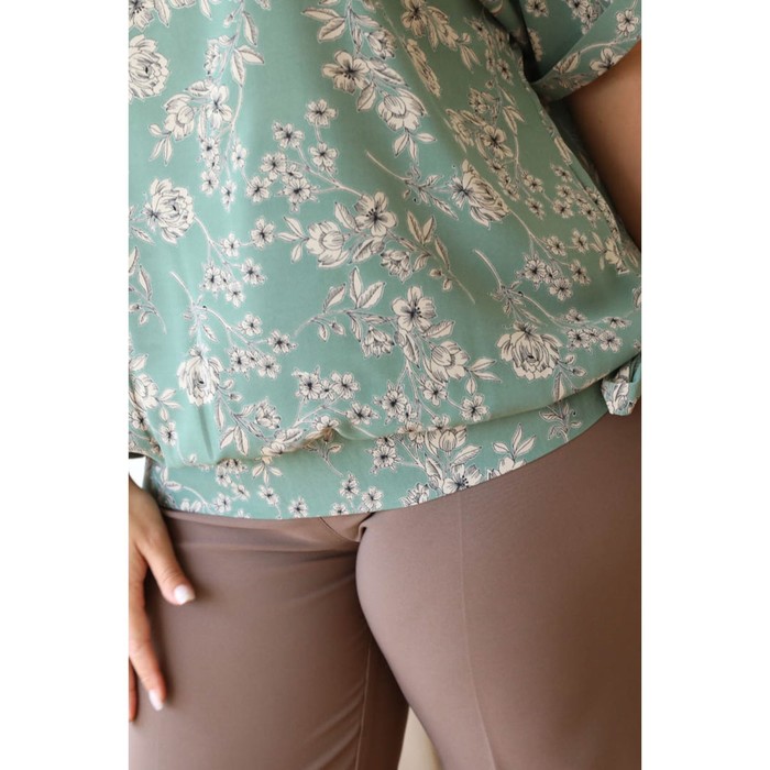 Блуза женская, размер 62, цвет зелёный 65834