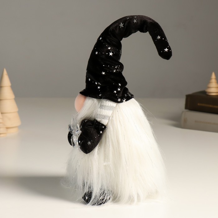 Кукла интерьерная "Гном в чёрном колпаке со звездами, со звёздочкой в руках" 36 см - фото 1907802753