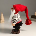Кукла интерьерная "Дед Мороз в красном колпаке и вязанном свитером в узорах" 29 см - Фото 4