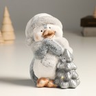 Сувенир керамика свет "Пингвин в новогоднем колпаке и шарфике у ёлочки" 12х8,8х15,8 см - Фото 2