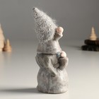 Сувенир керамика "Гномы пирамидка, с сердечком, в сером" 9х7,8х17,8 см - Фото 3
