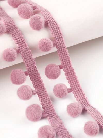 Тесьма декоративная с помпонами, 25±5 мм, 8±0.5 м, пудровый