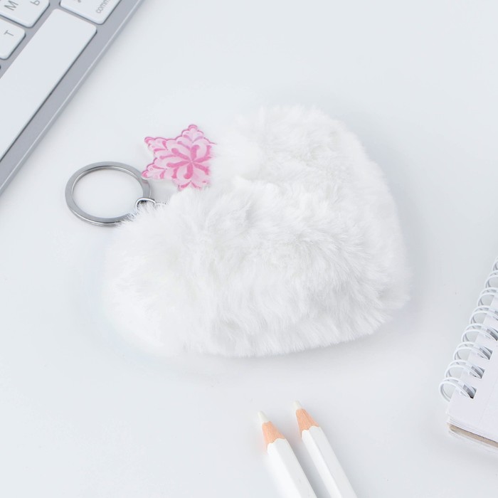 Брелок пушистый «Магия нового года», 9 х 9 см 9520005