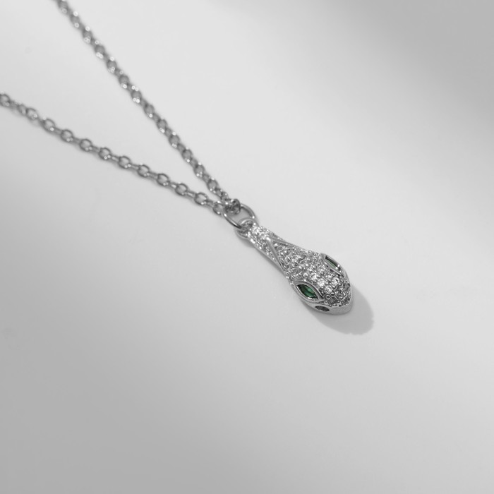 Кулон «Змея» голова, цвет бело-зелёный в серебре, 40 см - Фото 1