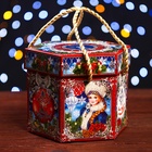 Подарочная новогодняя коробка «Новогодние часики» 18×18×14 см - Фото 2