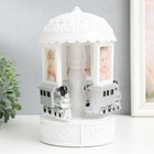 Фоторамка пластик на 6 фото 5х6 см музыкальная "Карусель с поездами" 14х14х25 см - фото 22643418