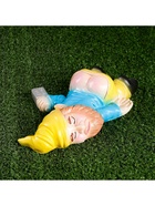 Садовая фигура из гипса «Рыжий пьяный гном», 23×16×7 см 9879600