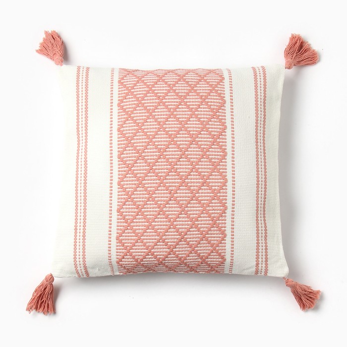Наволочка декоративная с кисточками «Этель. Сканди», 45×45 см, розовая - Фото 1