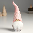 Сувенир полистоун "Дед Мороз в розовом колпаке, колпак съехал на глаза" 8,5х8х20,5 см - фото 319939171