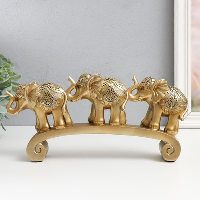 Сувенир полистоун "Три золотых слона на дуге - цирковая попона" 15,5х5х28 см