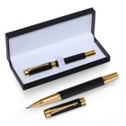 Ручка подарочная роллер, в кожзам футляре, корпус матовый черный, золото - фото 49850814