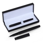 Ручка подарочная роллер, в кожзам футляре, корпус матовый, черный - фото 8200317