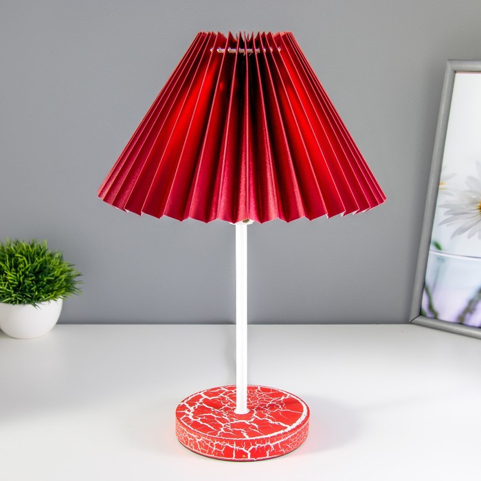 Настольная лампа "Земфира" Е27 40Вт красный 24х24х35 см RISALUX - Фото 1