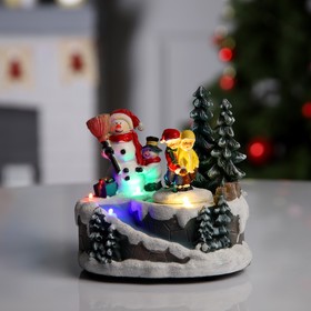Светодиодная фигура «Весёлые снеговики» 20 × 20 × 16 см, полистоун, батарейки ААх3 (не в комплекте), USB, свечение мульти