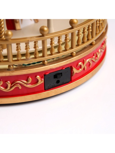 Светодиодная фигура «Красная карусель» 23×28×23 см, полистоун, от батареек АА×3, USB, свечение мульти