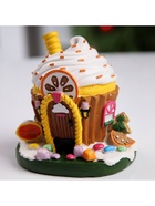 Светодиодная фигура «Сладкий домик» 13×12×9 см, полистоун, от батареек LR44×3, свечение тёплое белое - фото 64168832