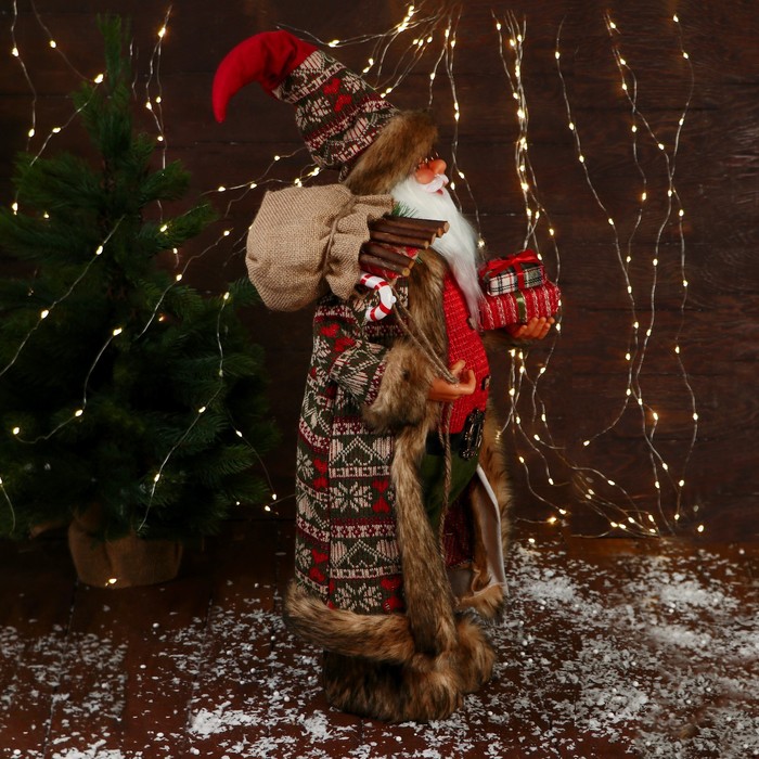 Дед Мороз "В вязаном жилете, с подарками" 60 см, красный - фото 1928259764