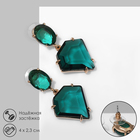Серьги со стразами «Клео» алмаз, цвет зелёный в золоте - фото 321592848