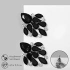 Серьги со стразами «Вспышка» капли, цвет чёрно-белый в серебре - фото 9907421