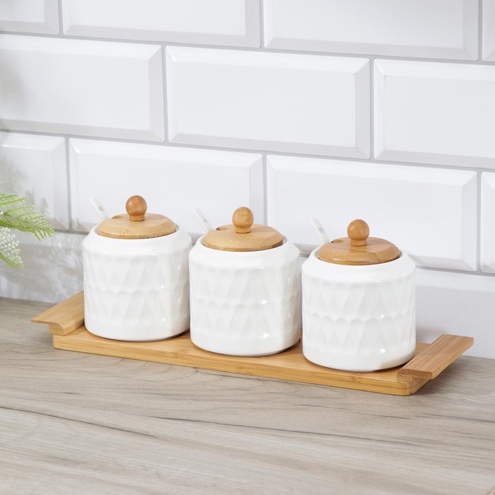 УЦЕНКА Набор банок керамических для сыпучих продуктов на бамбуковой подставке «Эстет. Герда. Тюльпан», 3 предмета: 300 мл, цвет белый - Фото 1