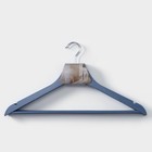 Плечики - вешалки для одежды деревянные LaDо́m Brillant, 44,5×23×1,2 см, 3 шт, цвет синий - Фото 7