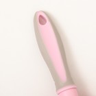 Пуходерка пластиковая мягкая с закругленными зубьями, средняя, 9,5 х 16,5 см, розовая - фото 8896410