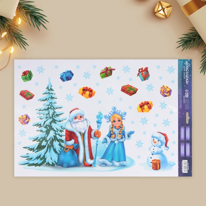 Наклейка для окон «Дед Мороз и снегурочка», многоразовая, 33 × 50 см - Фото 1