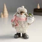 Фигурка полистоун «Воробышек в шапке-ушанке с новогодним шариком», 8.5×13×13 см - Фото 1