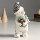 Фигурка полистоун «Медвежонок в шапке и шарфе с охапкой шишек», 7.5×9.5×18.5 см - Фото 2