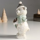 Фигурка полистоун «Медвежонок в шапке и шарфе с охапкой шишек», 7.5×9.5×18.5 см - Фото 5