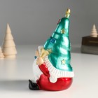 Сувенир полистоун "Дед Мороз в колпаке со звёздами, с колоколом и мешком" 12х9,5х18 см - Фото 4
