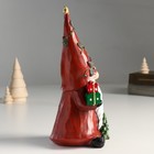 Сувенир полистоун "Дед Мороз в красном наряде, с подарками и колокольчиком" 10,5х9х22,5 см - Фото 2