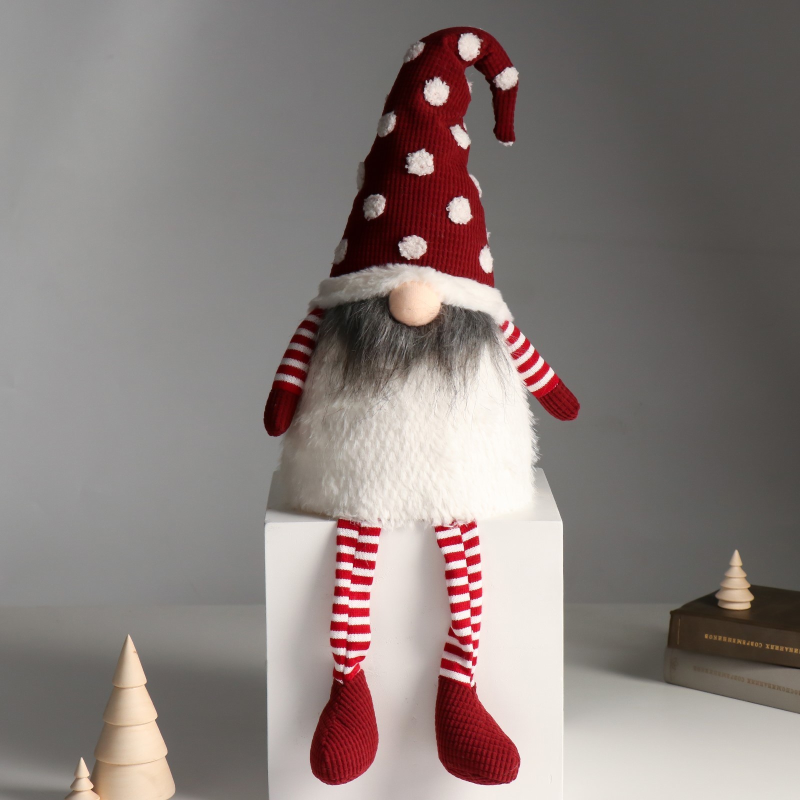 Бережливый гном. Злой гном картинки. Gnome light. Гном света. Солнечный гномик.