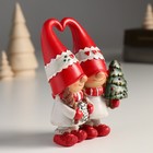 Сувенир полистоун "Малыши помощники Деда Мороза со снежинкой и ёлочкой" 3,5х8х11,5 см - фото 22706144