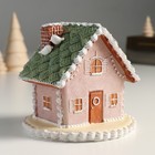 Фигурка полистоун «Пряничный домик серый с зелёной крышей», 12.5×12.5×11.5 см - Фото 1