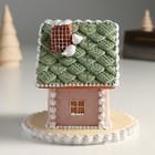 Фигурка полистоун «Пряничный домик серый с зелёной крышей», 12.5×12.5×11.5 см - Фото 2