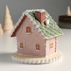 Фигурка полистоун «Пряничный домик серый с зелёной крышей», 12.5×12.5×11.5 см - Фото 3