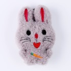 Мягкая игрушка «Зайка с морковкой» на брелоке, цвета МИКС - фото 4829938