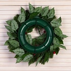 Венок новогодний d=30 см «Зимнее волшебство. Уютная сказка», с листьями и ягодами - Фото 4