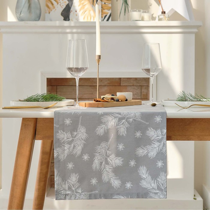Дорожка новогодняя на стол «Этель. Серебряные ветки», 40×149 см, саржа 190 г/м² - Фото 1