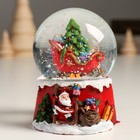 Сувенир полистоун водяной шар "Сани Деда Мороза с подарками" 7х8х9 см - Фото 5