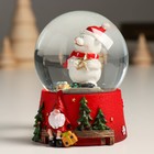 Сувенир полистоун водяной шар "Белый мишка в новогоднем колпаке со звездочкой" 7х8х9 см - Фото 4