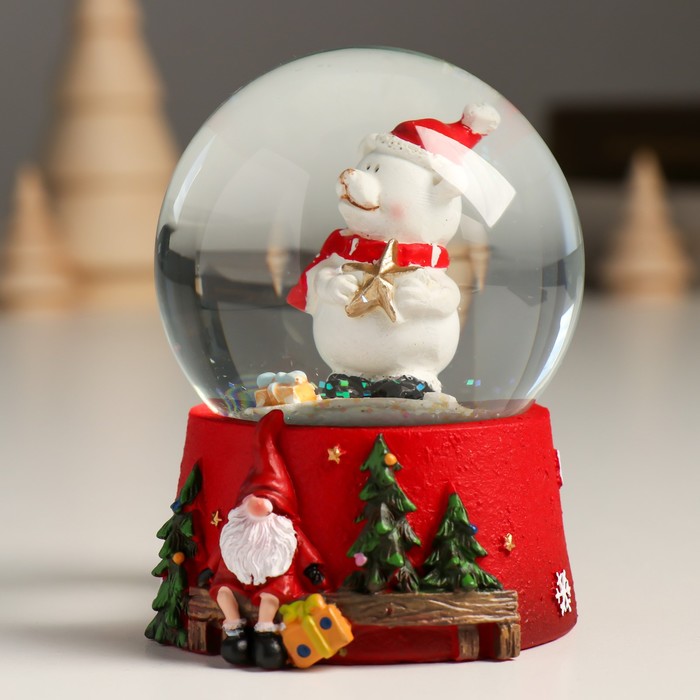Сувенир полистоун водяной шар "Белый мишка в новогоднем колпаке со звездочкой" 7х8х9 см